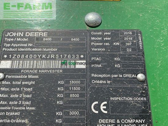 Cosechadora de Cereal - John Deere - 8400i