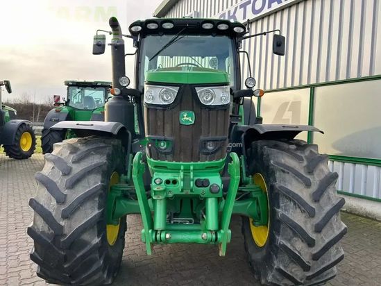 Tractor agrícola - John Deere - 6215r