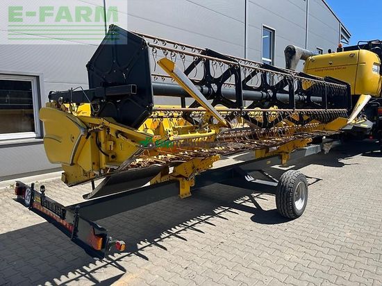 Cosechadora de Cereal - New Holland - cx 8040