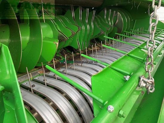 Empacadora gigant - John Deere - v 451 m