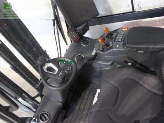 Elevadora - Linde - e 30/600 h 1252