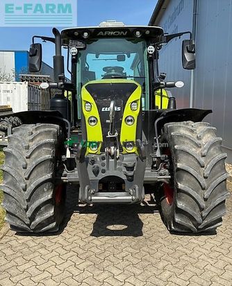 Tractor agrícola - Claas - arion 660 cmatic