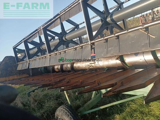 Cosechadora de Cereal - John Deere - 2256