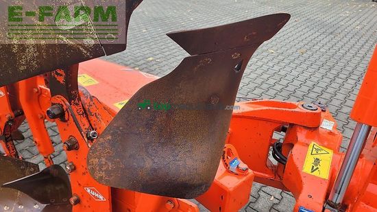 Arado - Kuhn - varimaster 152