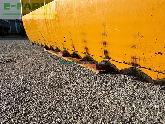 Esparcidor - Mammut - SC 195 M