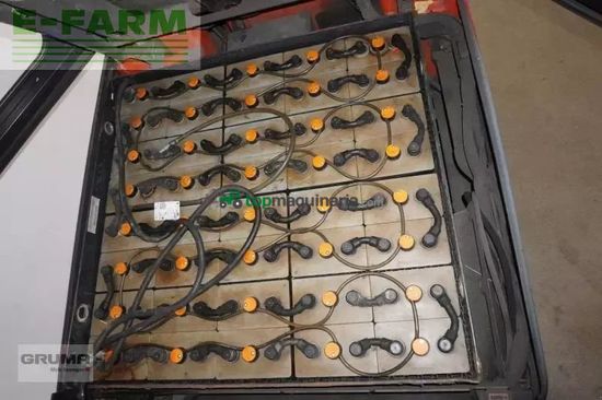 Elevadora - Linde - e 50 hl 388