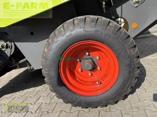 Empacadora gigant - Claas - rollant 355 roto cut