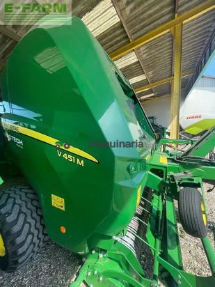 Empacadora gigant - John Deere - v451m