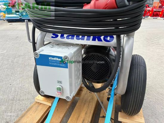 Riego -  - hdvar-h 11/42-120, 120 bar-2520 l/std.heißwasser