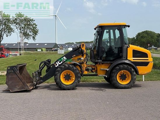 Minicargadora - JCB - 409 shovel