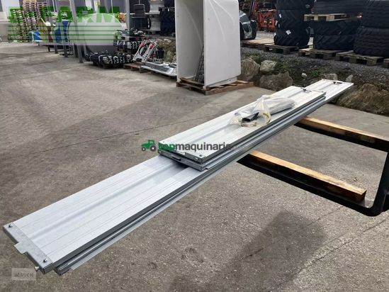 Remolqu agrícola - Humbaur - alu-bordwandaufsatz htk ..37