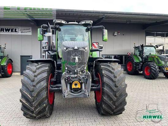 Tractor agrícola - Fendt - 832 vario gen5
