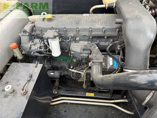 Cosechadora de Cereal - New Holland - cx8070 (cx8060,cx8080)