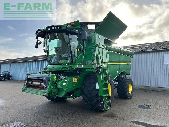 Cosechadora de Cereal - John Deere - s785