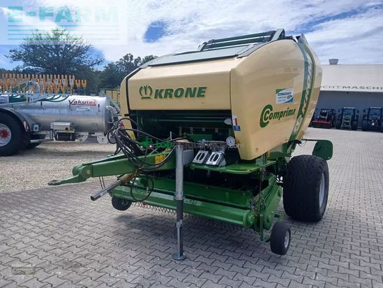 Empacadora gigant - Krone - comprima v150 xc