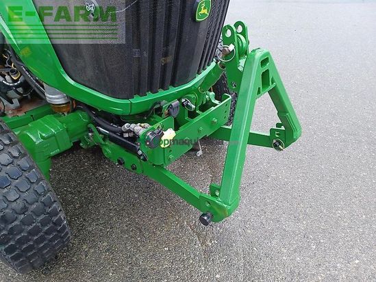 Tractor agrícola - John Deere - 3046r
