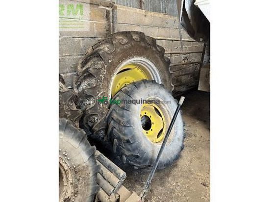 Tractor agrícola - John Deere - 6230