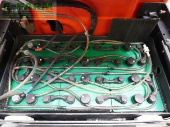 Elevadora - Linde - t 20 sf 1154