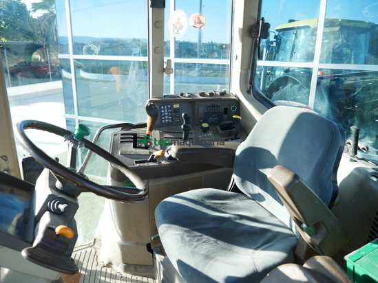 Tractor agrícola - John Deere - 6920