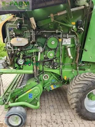 Empacadora gigant - Krone - comprima v 150 xc xtreme