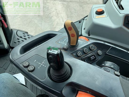 Tractor agrícola - Valtra - t174 active tractor (st26435)