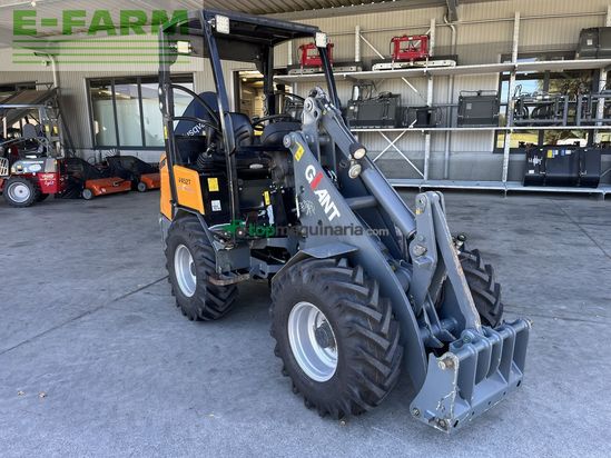 Minicargadora - Giant - v452t mit weidemann hv