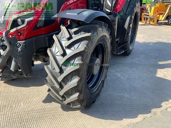 Tractor agrícola - Valtra - t235 active tractor (st25715)