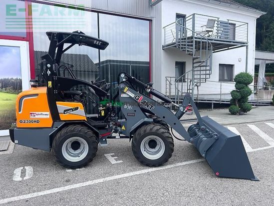Minicargadora - Giant - g2300 hd agri line