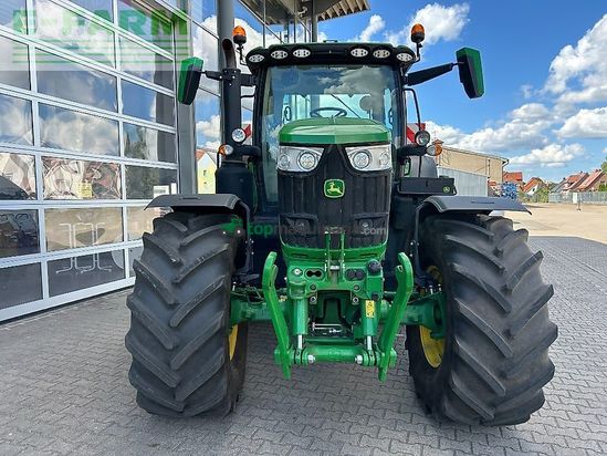 Tractor agrícola - John Deere - 6r215