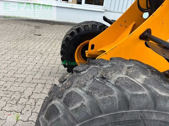 Minicargadora - JCB - 407