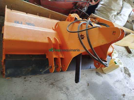 Trituradora forestal  Serrat modelo T-1800