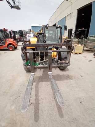 TELESCOPICO JCB  6M AGRI/COMPACTO