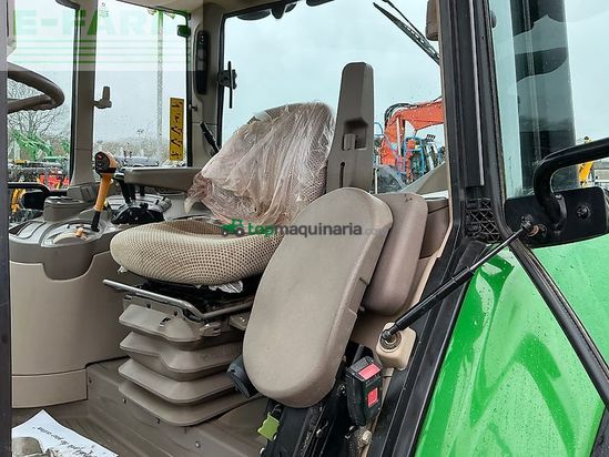 Tractor agrícola - John Deere - 6090m tractor (st26116)