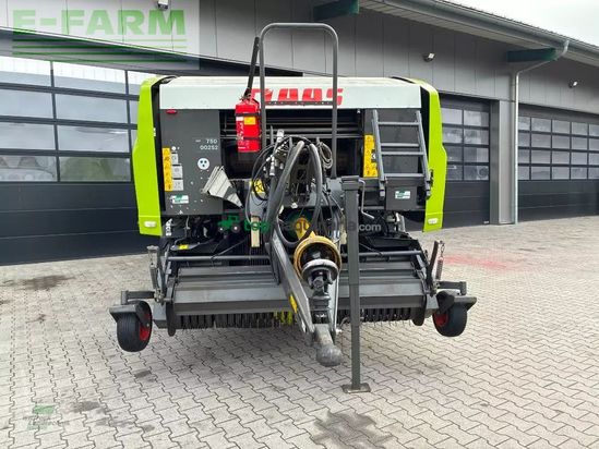 Empacadora gigant - Claas - rollant 455 rc uw