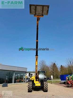 Elevadora - JCB - 536-95