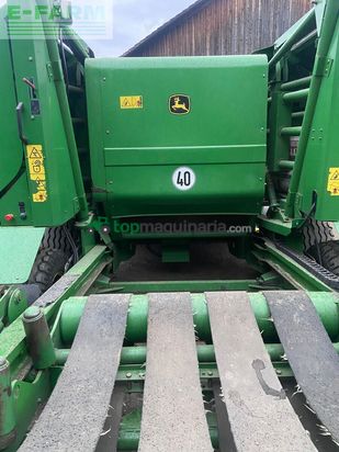 Empacadora gigant - John Deere - 678pb