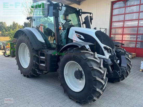 Tractor agrícola - Valtra - n 155a