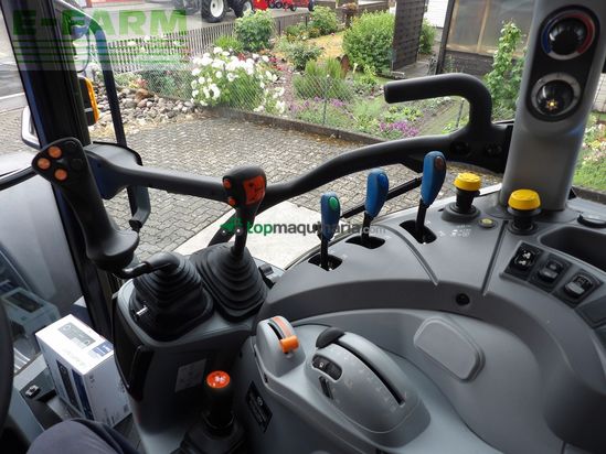 Tractor agrícola - New Holland - vorführmodell