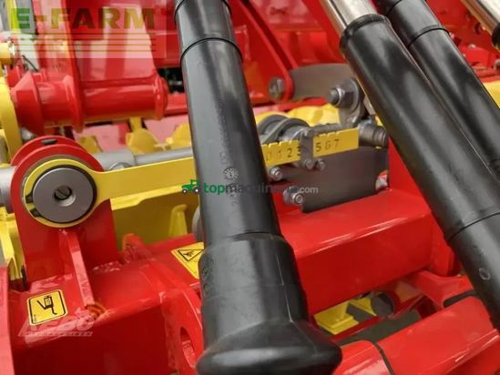 Sembradora - Pöttinger - vitasem m 3000 dd