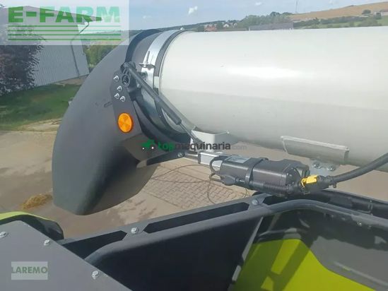 Cosechadora de Cereal - Claas - trion 750 montana + v 770