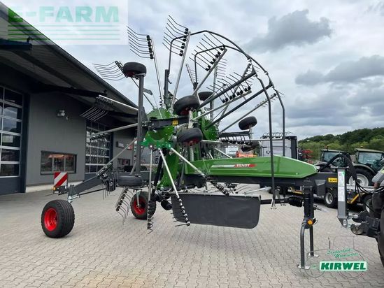 Rastrillo - Fendt - former 860 c