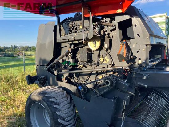 Empacadora gigant - Kuhn - fb 2135 powertrack