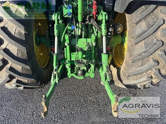 Tractor agrícola - John Deere - 6120 m