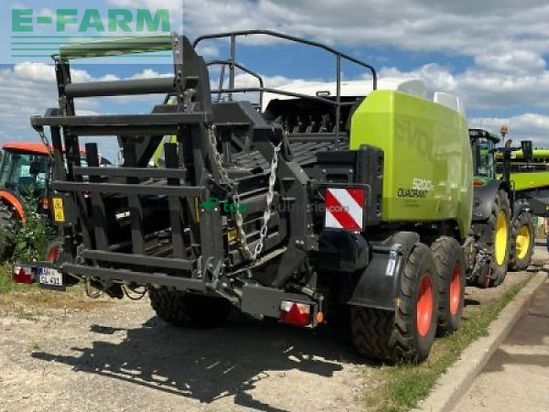 Empacadora gigant - Claas - quadrant 5200 fc tandem