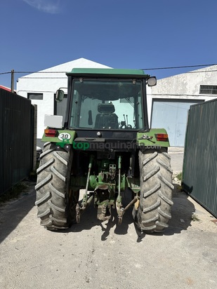 Tractor agrícola - John Deere - 3150