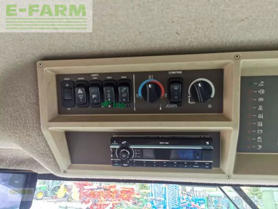 Cosechadora de Cereal - John Deere - t560