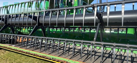 Cosechadora de Cereal - John Deere - S785