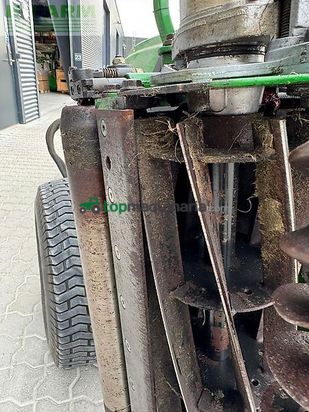 Cosechadora de Cereal - John Deere - 8700