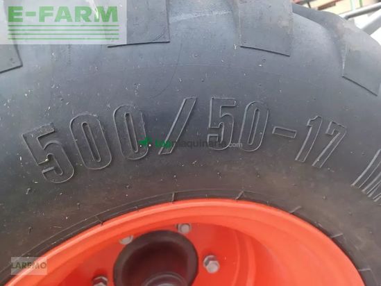 Empacadora gigant - Claas - variant 560 rc pro