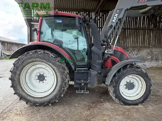 Tractor agrícola - Valtra - n104h5